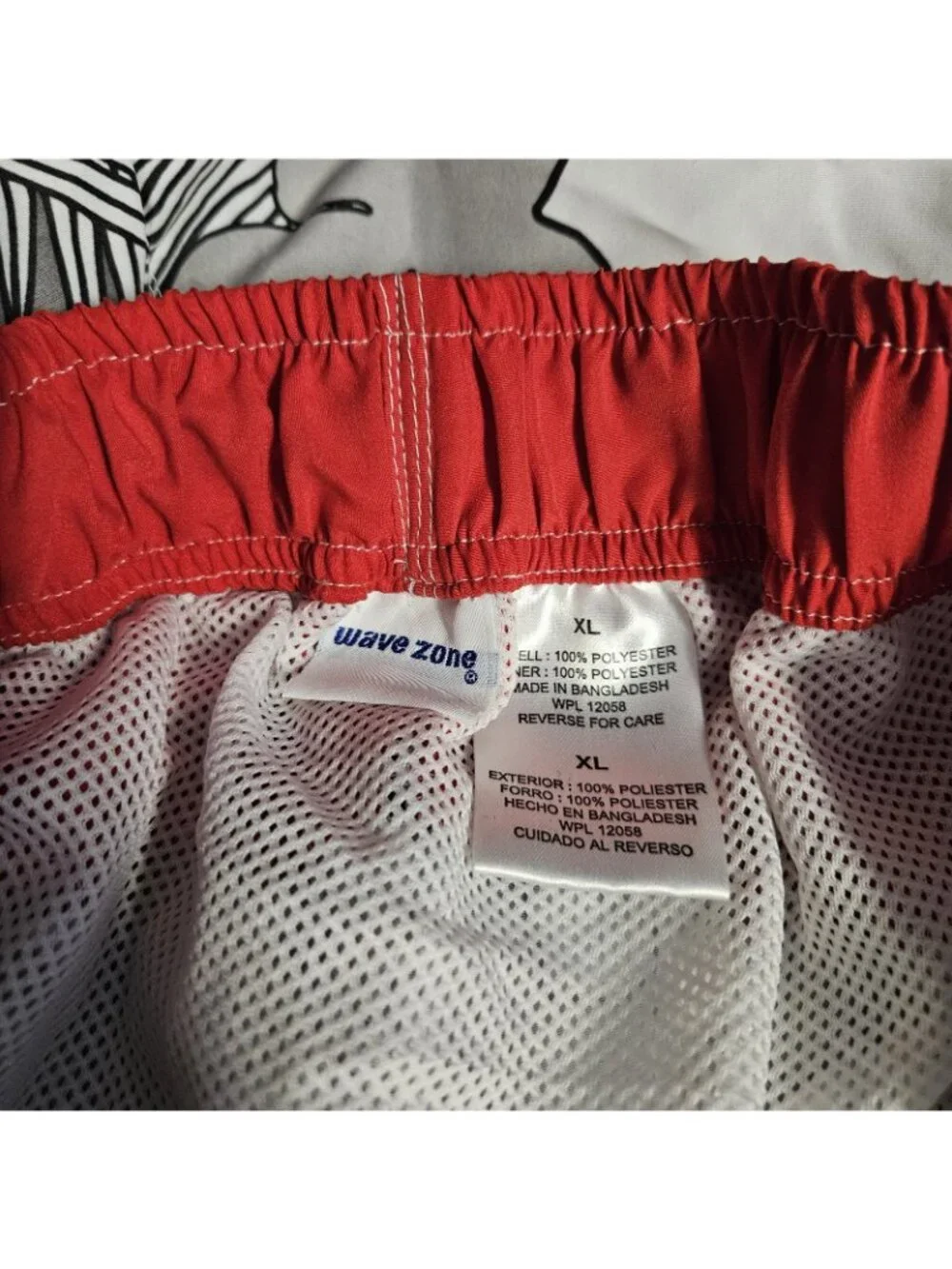 Wave Zone Men's XL Floral Swim Trunks Board Shorts Gray Red Hawaiian Beach